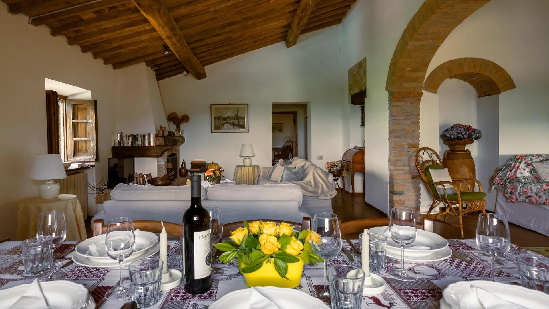 La Palazzina, Ville Di Corsano, Home And Pool Monteroni dʼArbia 0*,